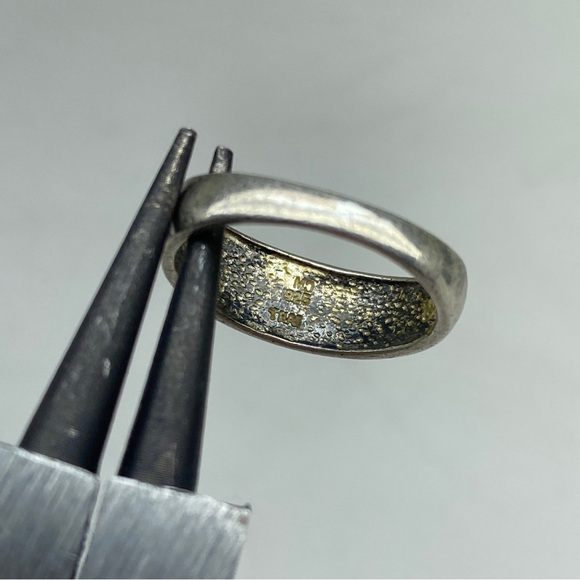 Black Satin Scroll Work And Floral Sterling Silver Ring - Picture 9 of 11